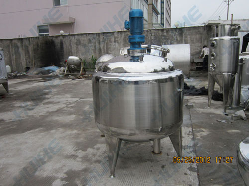 反應(yīng)釜圖片