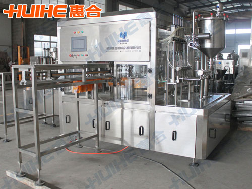 5型自立袋灌裝機(jī)成品圖