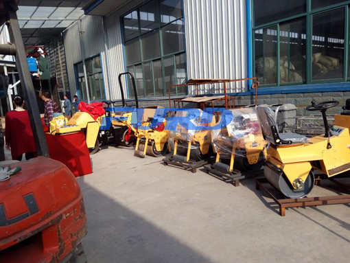 福瑞得機(jī)械座駕壓路機(jī)，手扶壓路機(jī)，小型灌縫機(jī)，井蓋切割機(jī)及時(shí)發(fā)貨