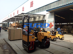 今日福瑞得微動態(tài)--福瑞得機械小型壓路機發(fā)往北京、福建等地